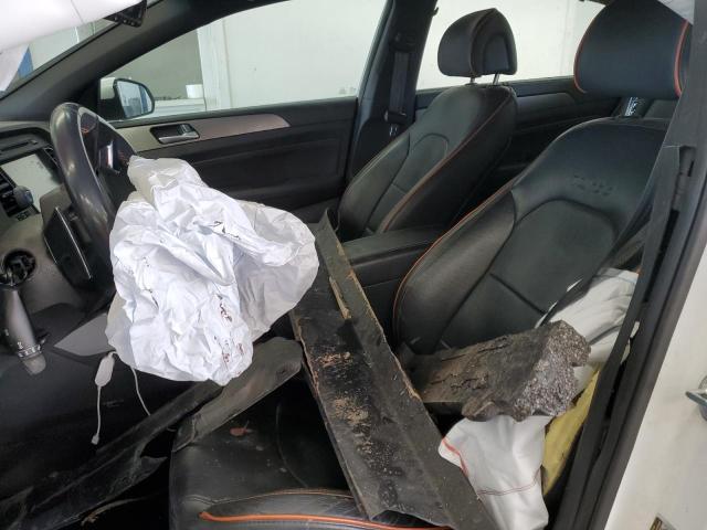 5NPE34AB4FH256061 - 2015 HYUNDAI SONATA SPORT WHITE photo 7