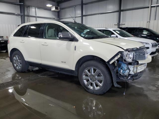 2LMDU68C38BJ14799 - 2008 LINCOLN MKX CREAM photo 4