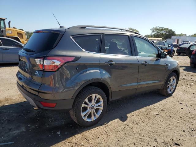 1FMCU9GD8JUC66306 - 2018 FORD ESCAPE SE Schwarz Foto 3