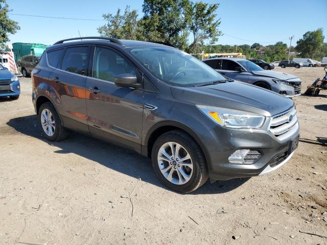 1FMCU9GD8JUC66306 - 2018 FORD ESCAPE SE Schwarz Foto 4