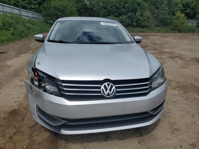 1VWAT7A37FC023163 - 2015 VOLKSWAGEN PASSAT S ვერცხლისფერი ფოტო 5