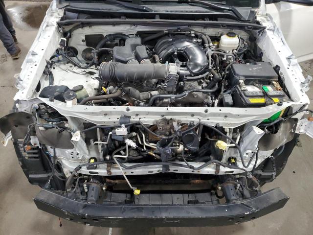 JTEBU5JR3H5411622 - 2017 TOYOTA 4RUNNER SR5/SR5 PREMIUM Beyaz fotoğraf 12