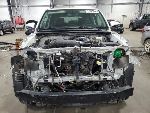 JTEBU5JR3H5411622 - 2017 TOYOTA 4RUNNER SR5/SR5 PREMIUM Beyaz fotoğraf 5