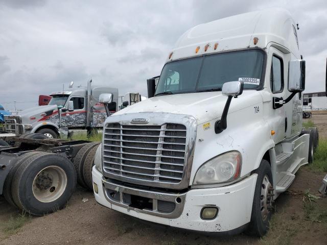 3AKGGLD50ESFZ5424 - 2014 FREIGHTLINER CASCADIA WHITE photo 2