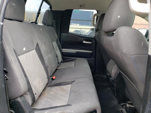 5TFUY5F15GX518517 - 2016 TOYOTA TUNDRA DOUBLE CAB SR/SR5 SILVER photo 10