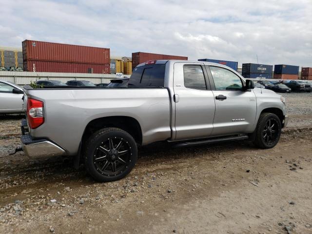 5TFUY5F15GX518517 - 2016 TOYOTA TUNDRA DOUBLE CAB SR/SR5 SILVER photo 3