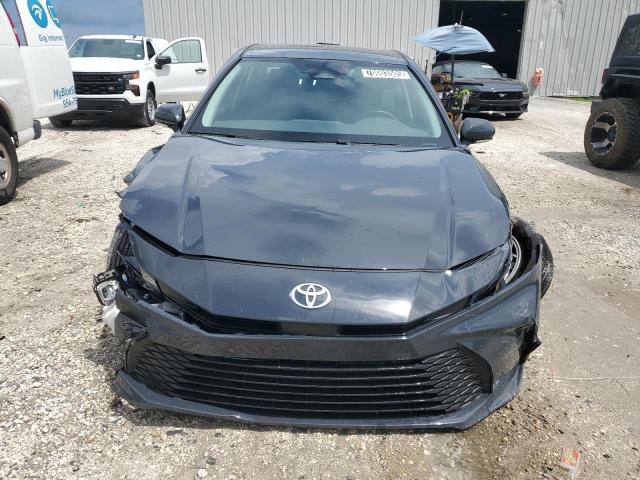 4T1DAACK8SU040772 - 2025 TOYOTA CAMRY XSE 灰色 照片 5