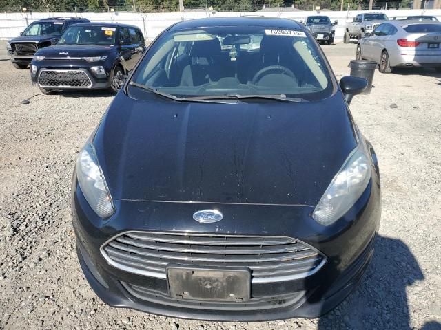 3FADP4EJ7JM117536 - 2018 FORD FIESTA SE შავი ფოტო 5