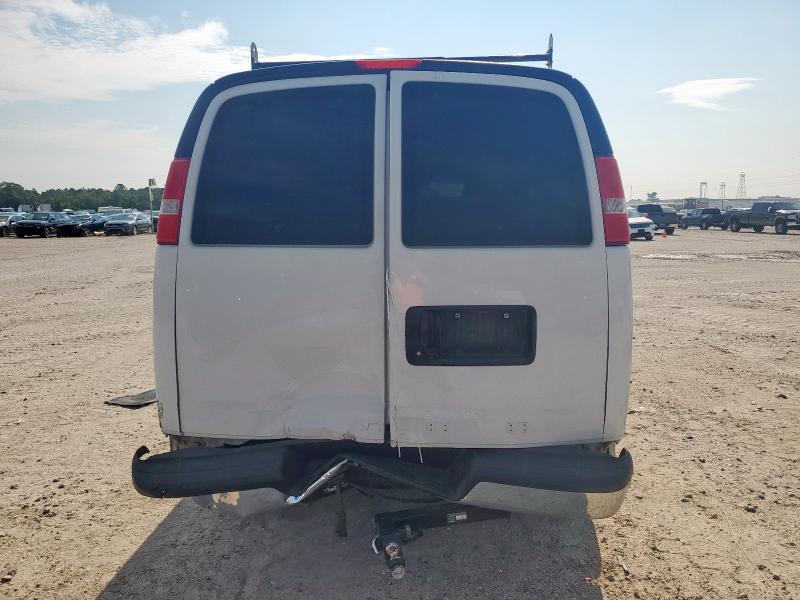 1GAZGMFG9H1223053 - 2017 CHEVROLET EXPRESS G3 LT WHITE photo 6