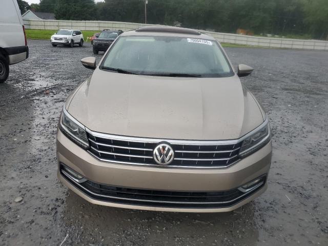 1VWCT7A37GC064404 - 2016 VOLKSWAGEN PASSAT SEL GOLD photo 5