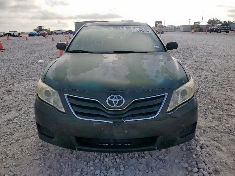 4T1BF3EK3BU620495 - 2011 TOYOTA CAMRY BASE GREEN photo 5