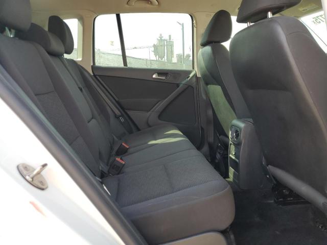 WVGAV7AX8HK047301 - 2017 VOLKSWAGEN TIGUAN S WHITE photo 11