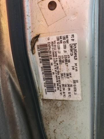 2C4GP54L25R132105 - 2005 CHRYSLER TOWN & COU TOURING SILVER photo 13