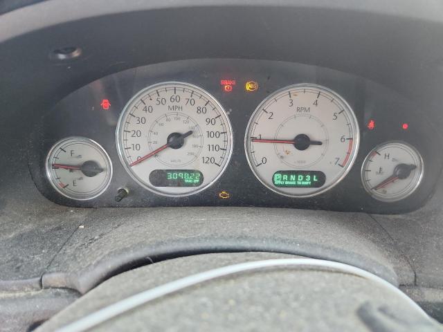 2C4GP54L25R132105 - 2005 CHRYSLER TOWN & COU TOURING SILVER photo 9