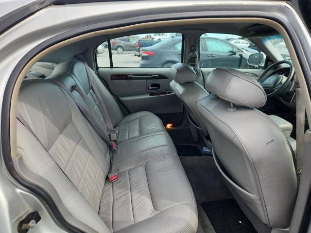 1LNHM81W8YY935431 - 2000 LINCOLN TOWN CAR EXECUTIVE Grau Foto 10