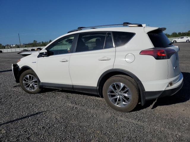 JTMRJREVXJD209303 - 2018 TOYOTA RAV4 HV LE WHITE photo 2