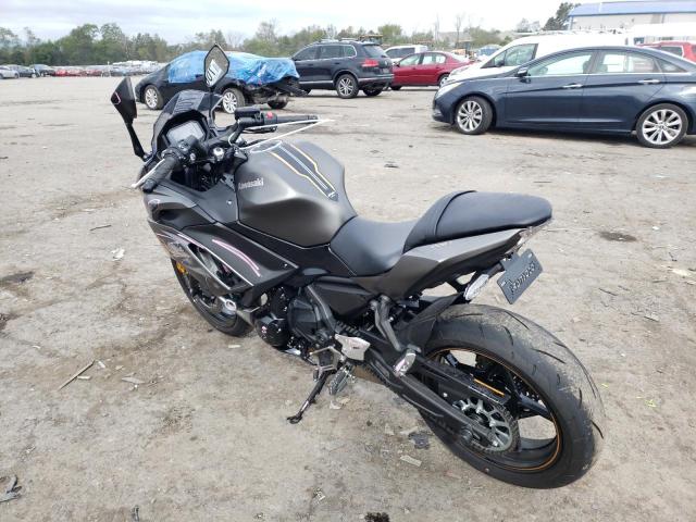 ML5EXER17PDA90225 - 2023 KAWASAKI EX650 R Сұр фото 3