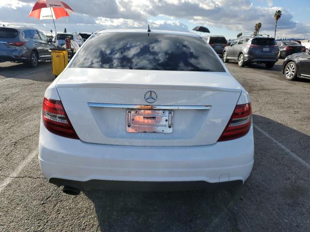 WDDGF4HB5DA777368 - 2013 MERCEDES-BENZ C 250 WHITE photo 6