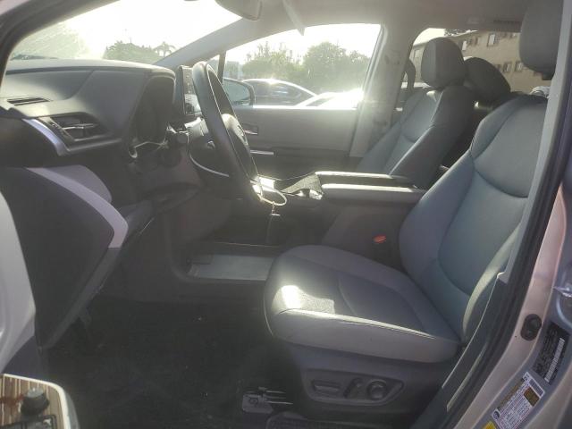 5TDYRKEC8RS201095 - 2024 TOYOTA SIENNA XLE SILVER photo 7