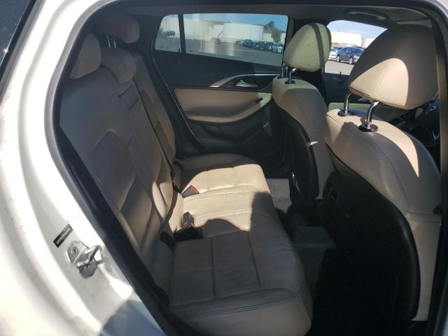 SJKCH5CP5HA016483 - 2017 INFINITI QX30 BASE Սպիտակ լուսանկար 10