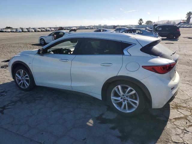 SJKCH5CP5HA016483 - 2017 INFINITI QX30 BASE Սպիտակ լուսանկար 2