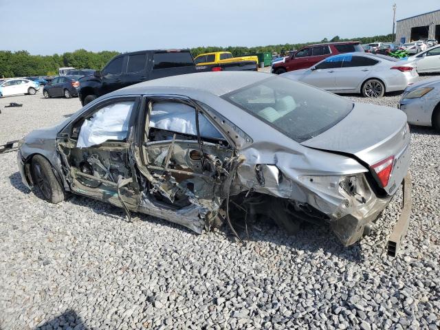 4T1BF1FK3GU598976 - 2016 TOYOTA CAMRY LE SILVER photo 2