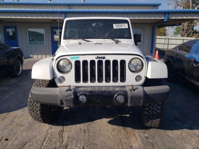 1C4BJWEG7EL182123 - 2014 JEEP WRANGLER SAHARA WHITE photo 5