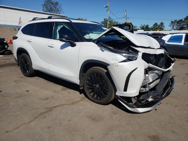5TDKDRBH1PS024383 - 2023 TOYOTA HIGHLANDER L WHITE photo 4