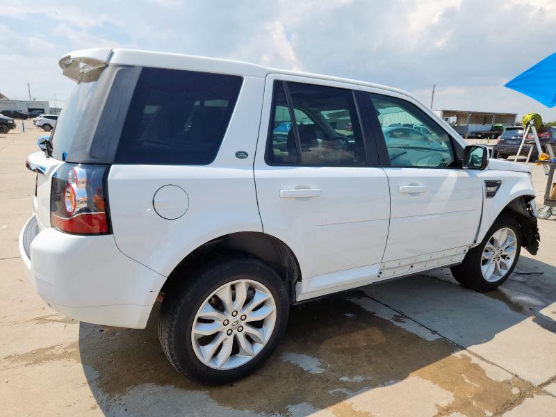 SALFR2BG4DH322338 - 2013 LAND ROVER LR2 HSE WHITE photo 3