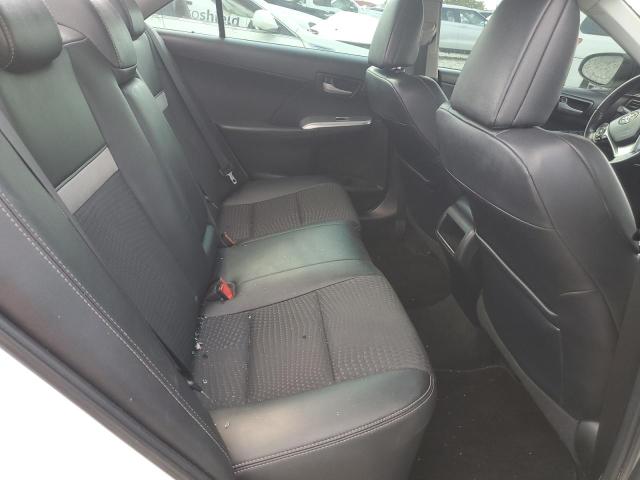 4T1BF1FK9CU580749 - 2012 TOYOTA CAMRY BASE WHITE photo 10