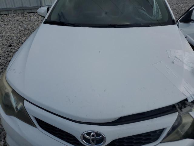 4T1BF1FK9CU580749 - 2012 TOYOTA CAMRY BASE WHITE photo 11