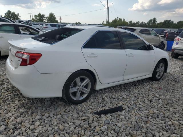 4T1BF1FK9CU580749 - 2012 TOYOTA CAMRY BASE WHITE photo 3