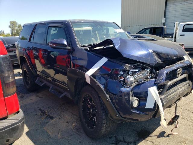 JTEBU5JR0K5735067 - 2019 TOYOTA 4RUNNER SR5/SR5 PREMIUM أزرق صورة 4