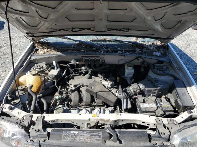 1FMYU93105KB28424 - 2005 FORD ESCAPE XLT SILVER photo 12