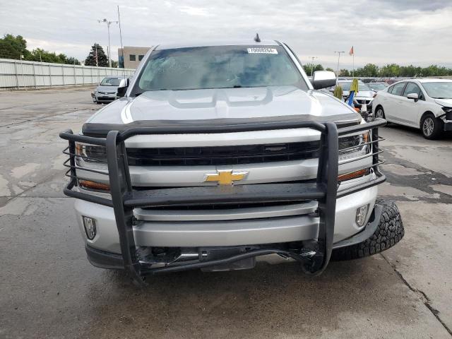 3GCUKREC7JG454746 - 2018 CHEVROLET SILVERADO K1500 LT SILVER photo 5