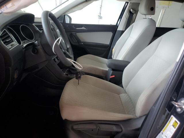 3VV1B7AX6JM023799 - 2018 VOLKSWAGEN TIGUAN S Czarny zdjęcie 7