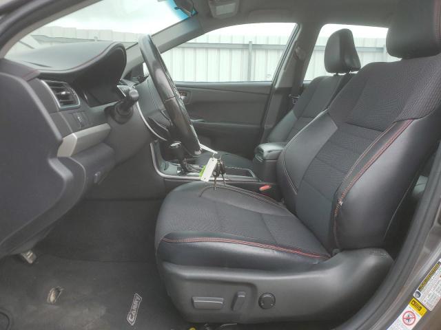 4T1BF1FK0GU599230 - 2016 TOYOTA CAMRY LE رمادي صورة 7