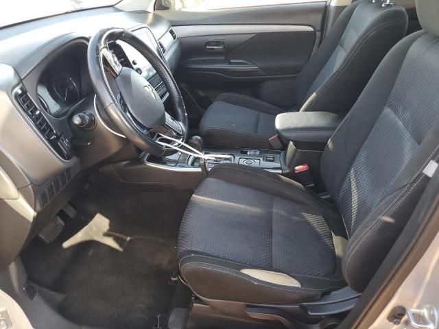 JA4AZ3A31HZ040013 - 2017 MITSUBISHI OUTLANDER SE SILVER photo 7