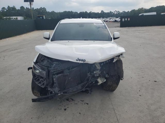 1C4RJEAG5HC773862 - 2017 JEEP GRAND CHER LAREDO WHITE photo 5