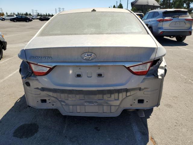5NPEB4AC5DH722833 - 2013 HYUNDAI SONATA GLS 银色 照片 6