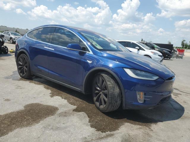 5YJXCBE20GF005495 - 2016 TESLA MODEL X BLUE photo 4