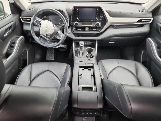 5TDGZRAH4NS112365 - 2022 TOYOTA HIGHLANDER XLE გრაფიტი ფოტო 8