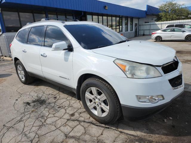 1GNER23DX9S108107 - 2009 CHEVROLET TRAVERSE LT 白色 照片 4