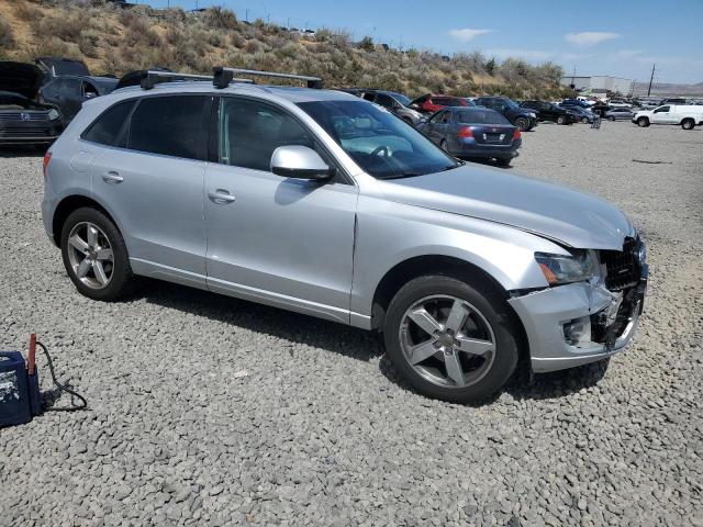 WA1LKAFP6AA042762 - 2010 AUDI Q5 PREMIUM PLUS SILVER photo 4