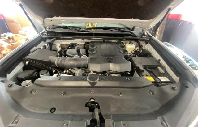 JTENU5JR9M5892368 - 2021 TOYOTA 4RUNNER SR5/SR5 PREMIUM 白色 照片 7