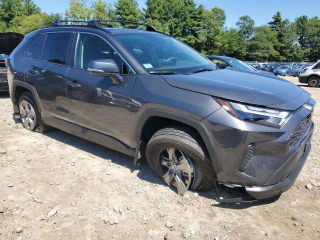 2T3P1RFV8SW515958 - 2025 TOYOTA RAV4 XLE GRAY photo 4
