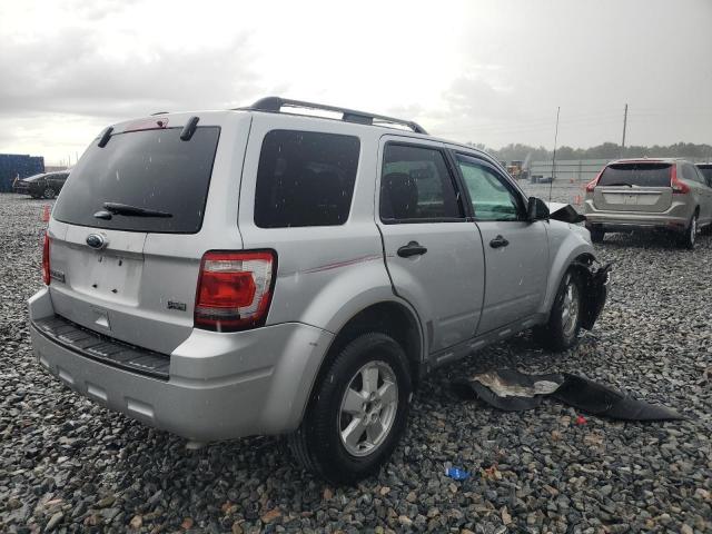 1FMCU0DG6CKA04373 - 2012 FORD ESCAPE XLT SILVER photo 3