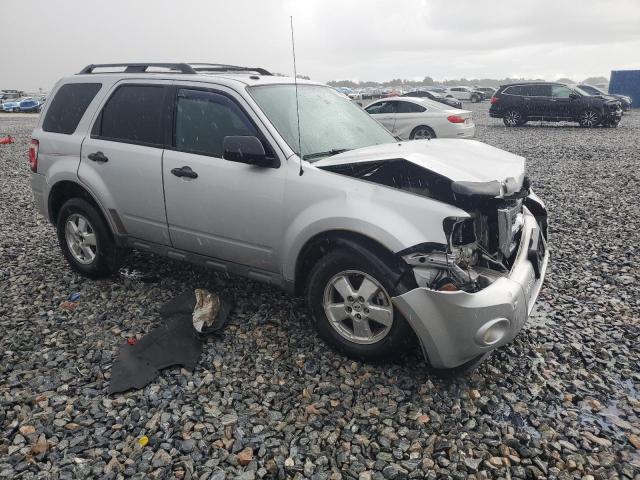 1FMCU0DG6CKA04373 - 2012 FORD ESCAPE XLT SILVER photo 4