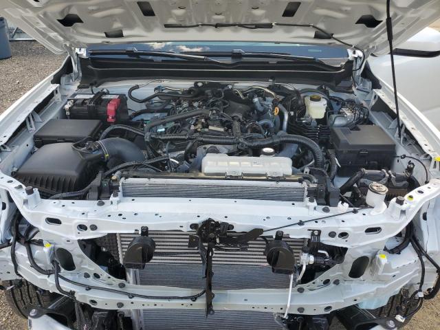 3TYLB5JN3ST070420 - 2025 TOYOTA TACOMA DOUBLE CAB WHITE photo 11