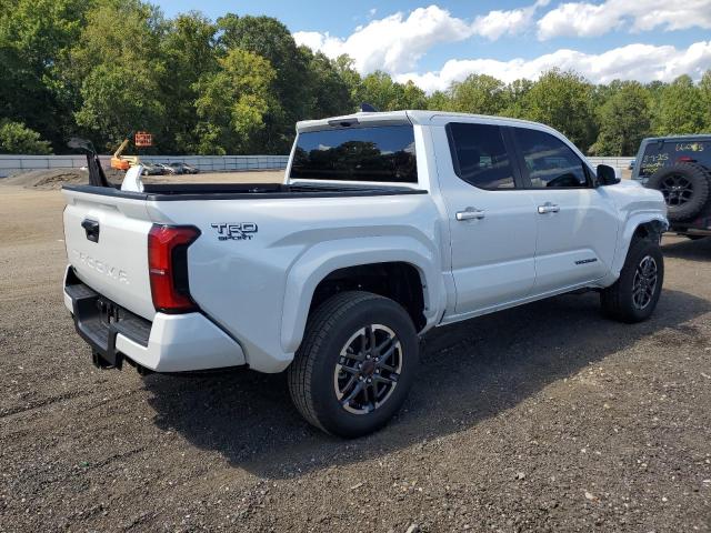 3TYLB5JN3ST070420 - 2025 TOYOTA TACOMA DOUBLE CAB WHITE photo 3